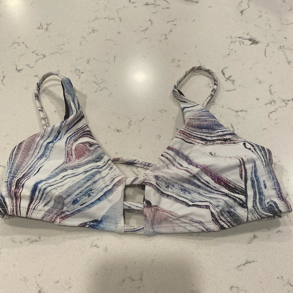 Strappy bikini top